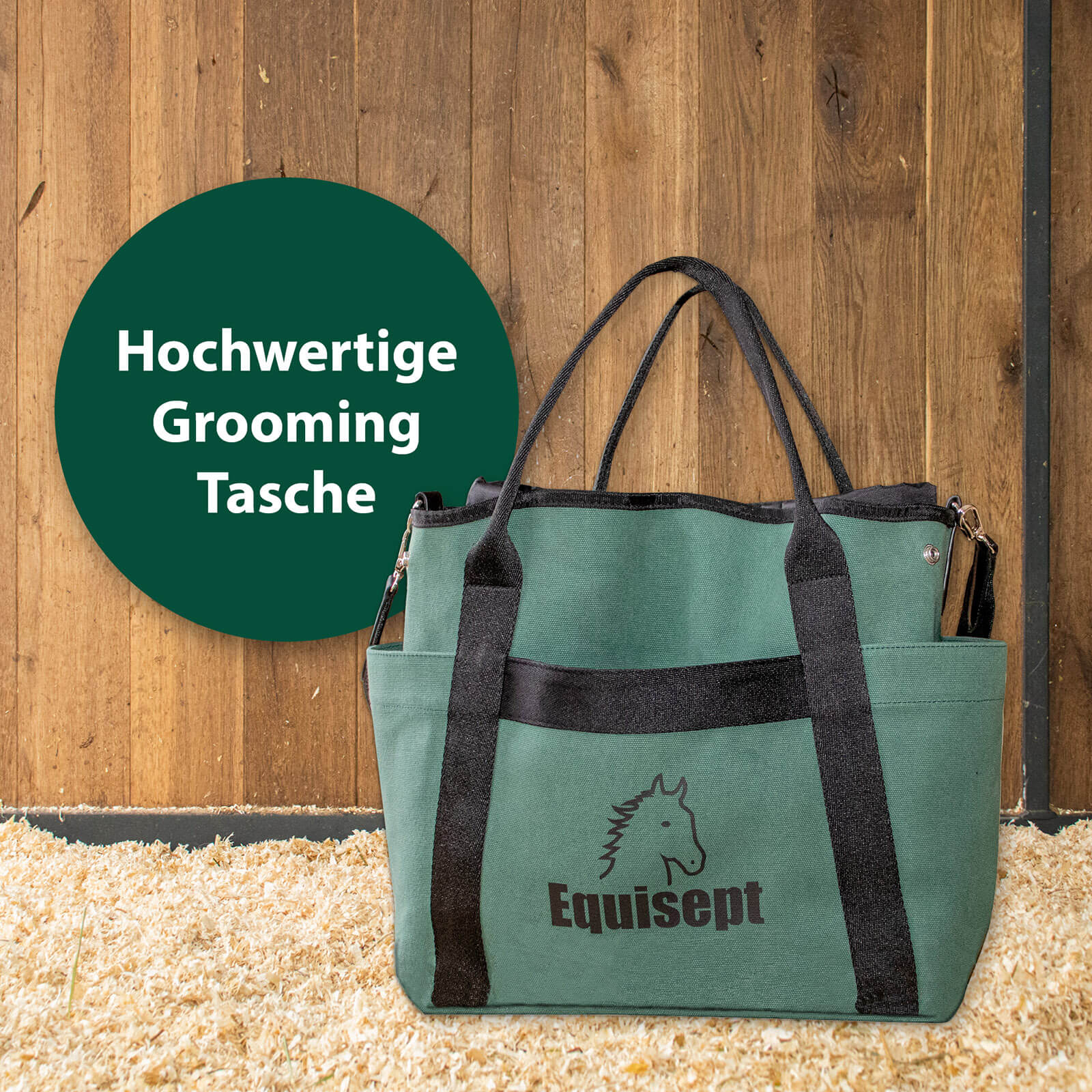 Grooming Tasche liegt im Pferdestall - Hochwertige Grooming Tasche